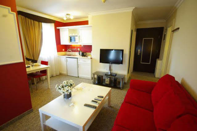 La Palace Suites Sisli Istanbul Exterior foto