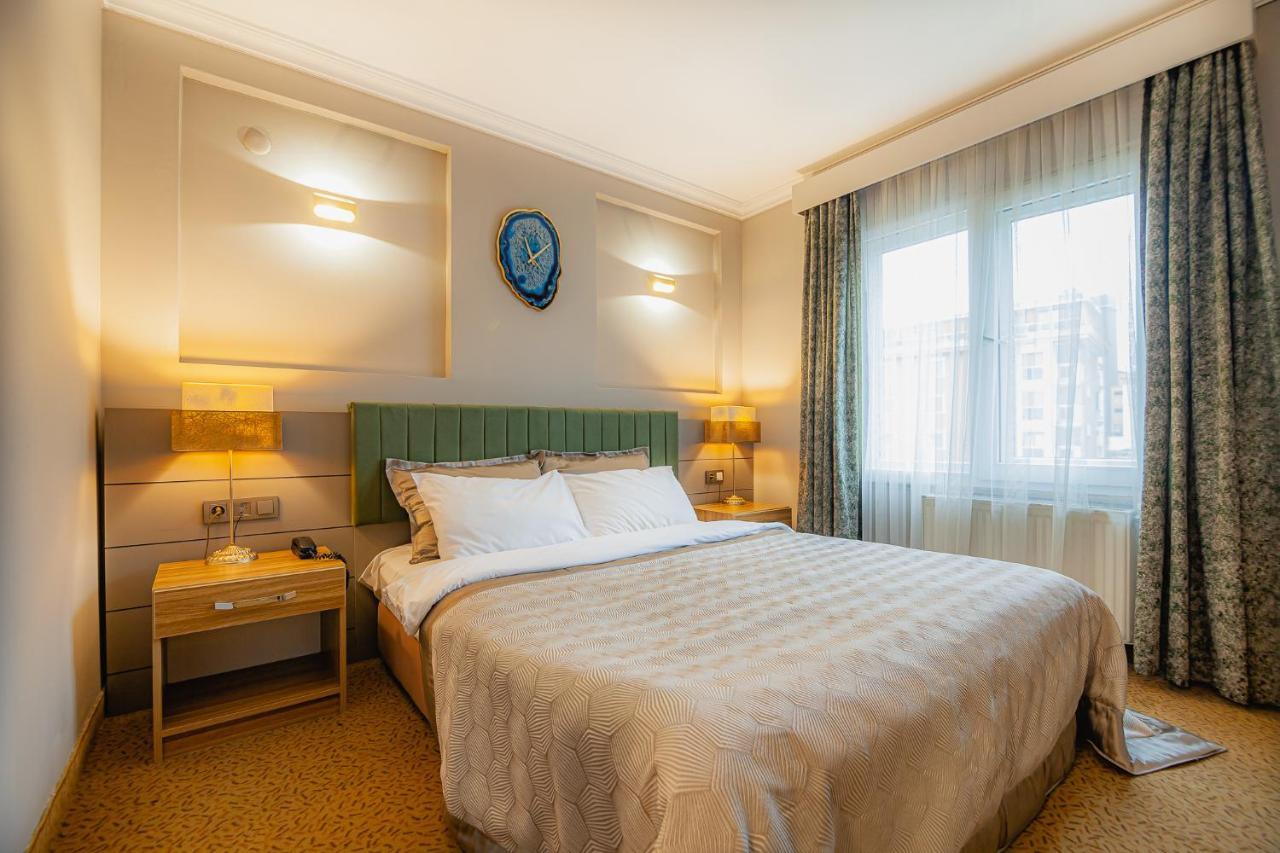La Palace Suites Sisli Istanbul Exterior foto
